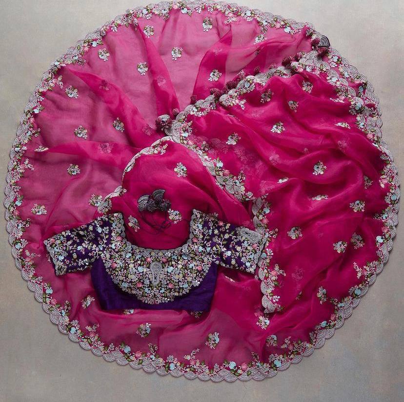 women's wear embroidery work saree