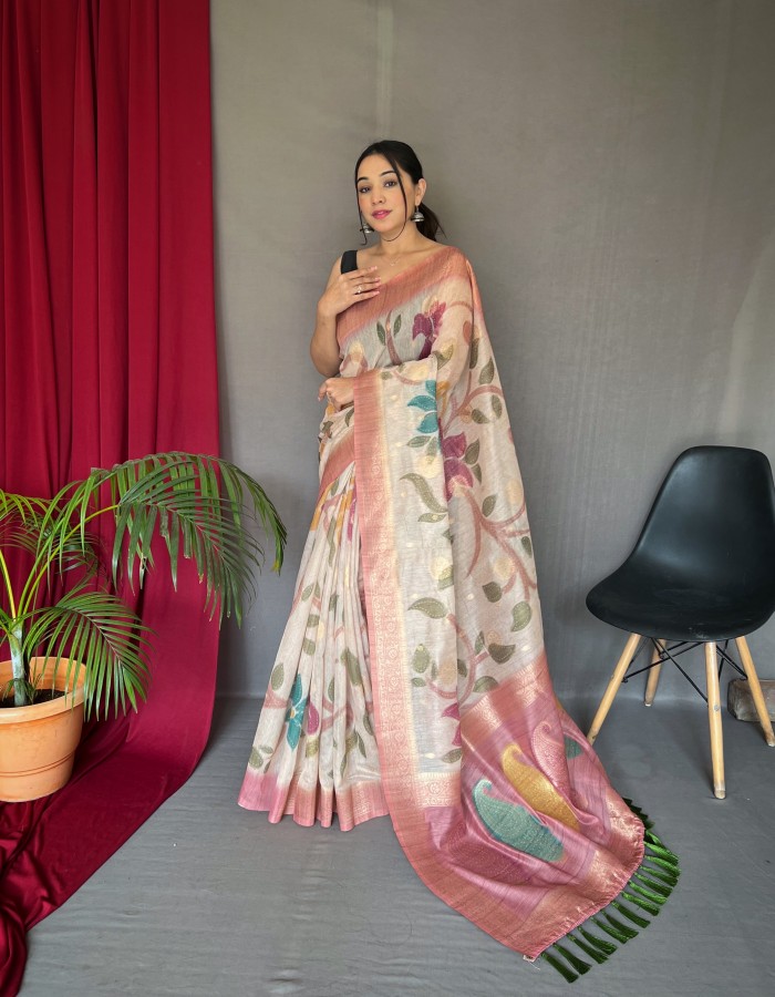 women's wear golden zari with digital print in saree