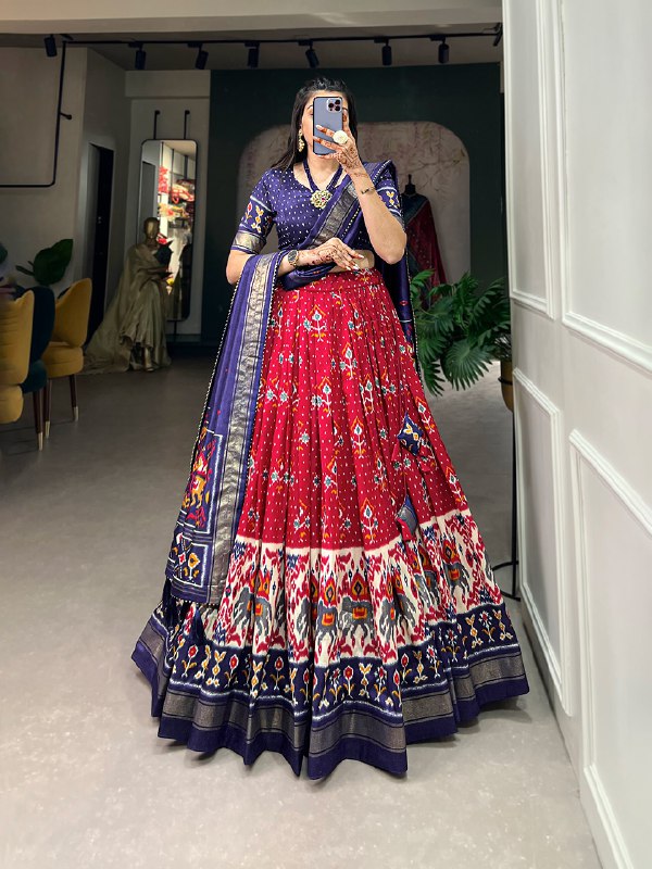 Red Color Patola Print Lahenga Choli