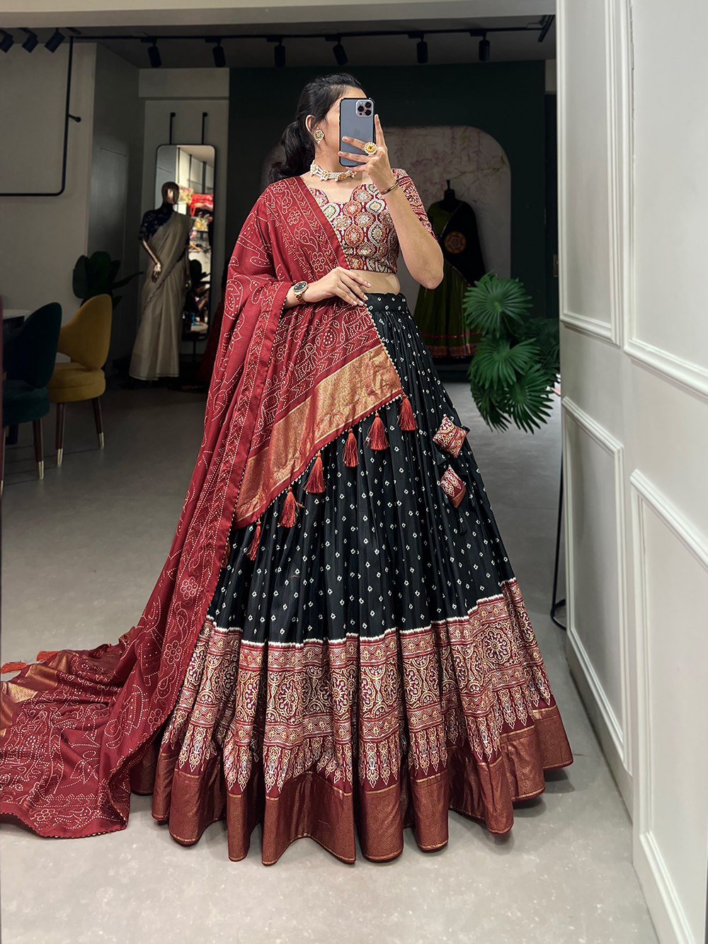 Black Color Bandhani Print Lahenga Choli