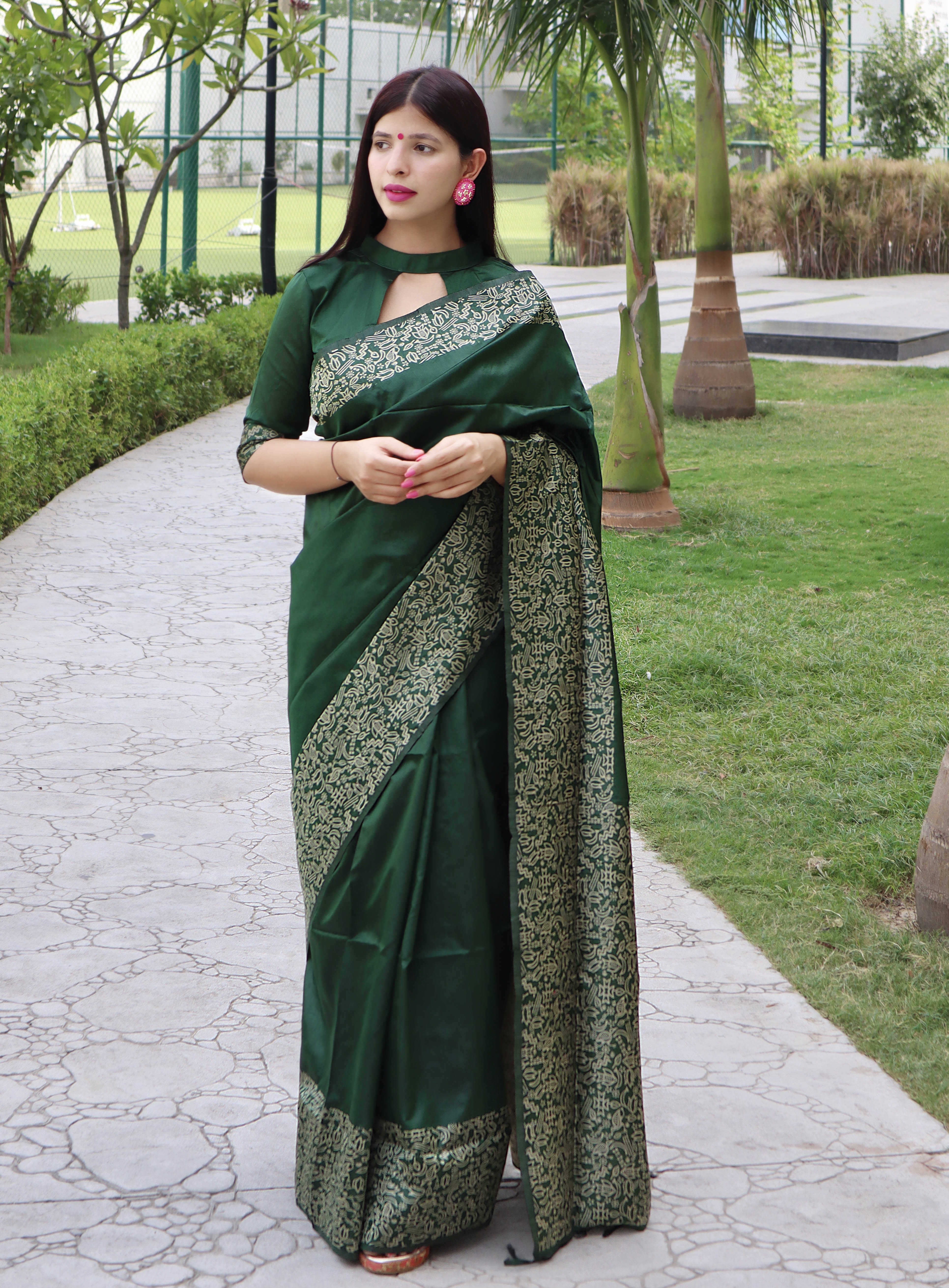 Green Color Handloom Raw Silk Saree