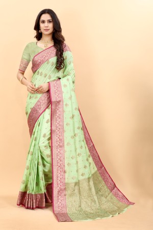 Green Color Soft Silk Saree With Blouse Piece