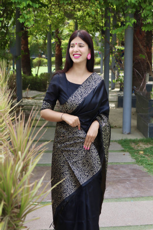 Black Color Handloom Saree